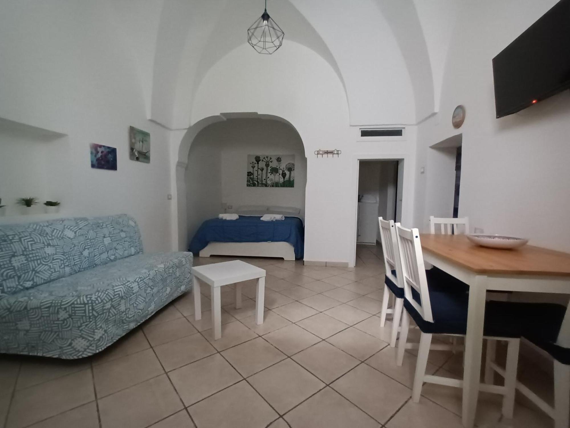 Vico Trieste Ostuni Exterior photo